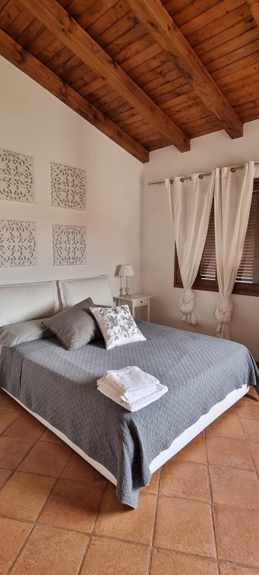 Q Home San Teodoro Сан-Теодоро Экстерьер фото