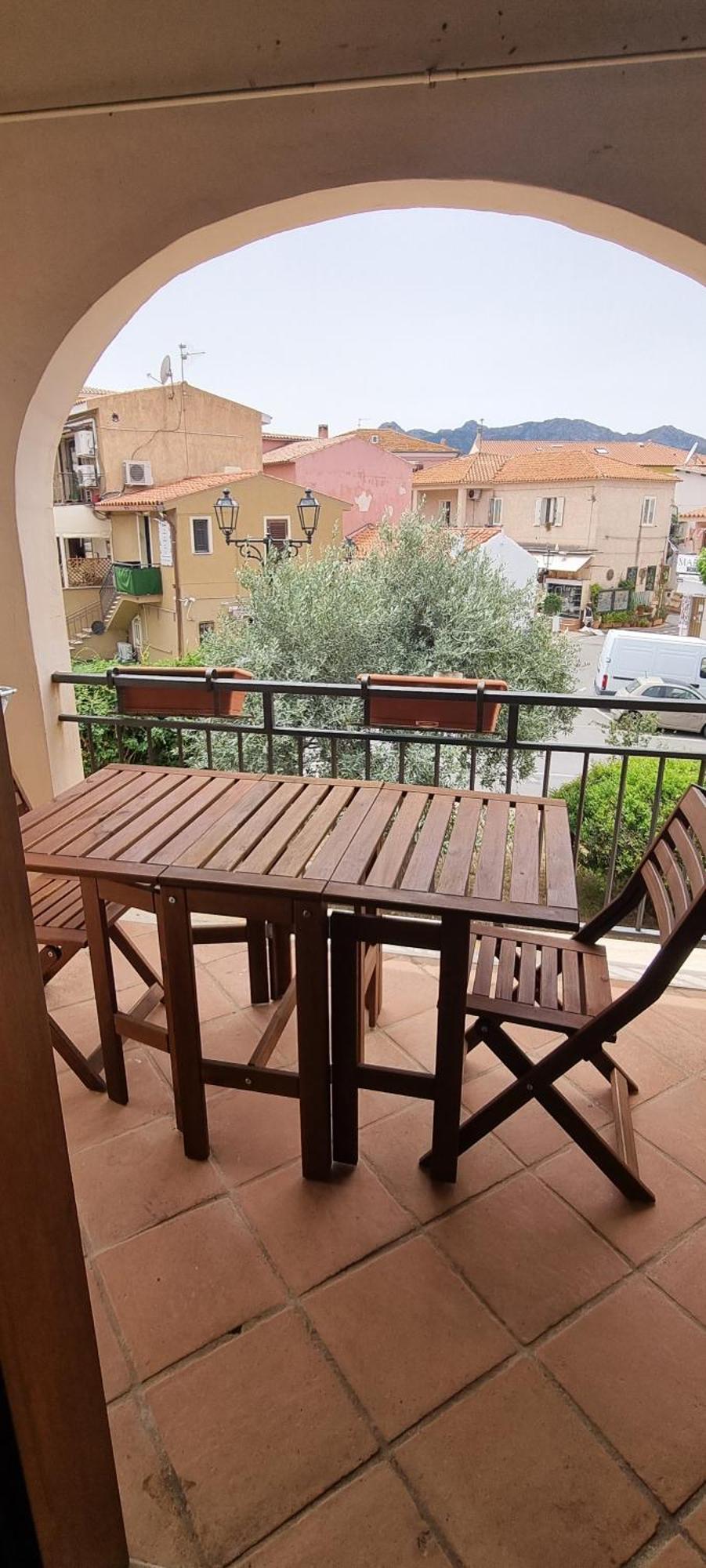 Q Home San Teodoro Сан-Теодоро Экстерьер фото