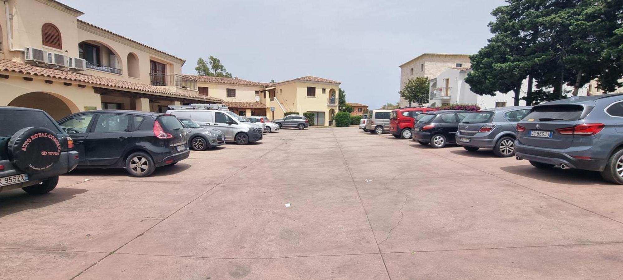 Q Home San Teodoro Сан-Теодоро Экстерьер фото